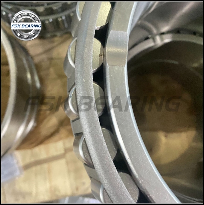 Kualitas Premium 662300D/663550/663551D Empat Baris Tapered Roller Bearing 584.2*901.7*539.75 mm Untuk Mesin Konstruksi 2